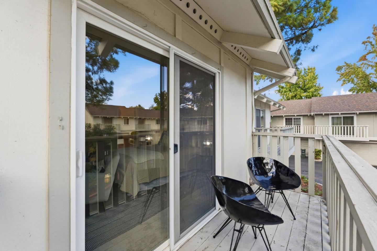Detail Gallery Image 35 of 63 For 10969 Northshore Sq, Cupertino,  CA 95014 - 3 Beds | 2 Baths
