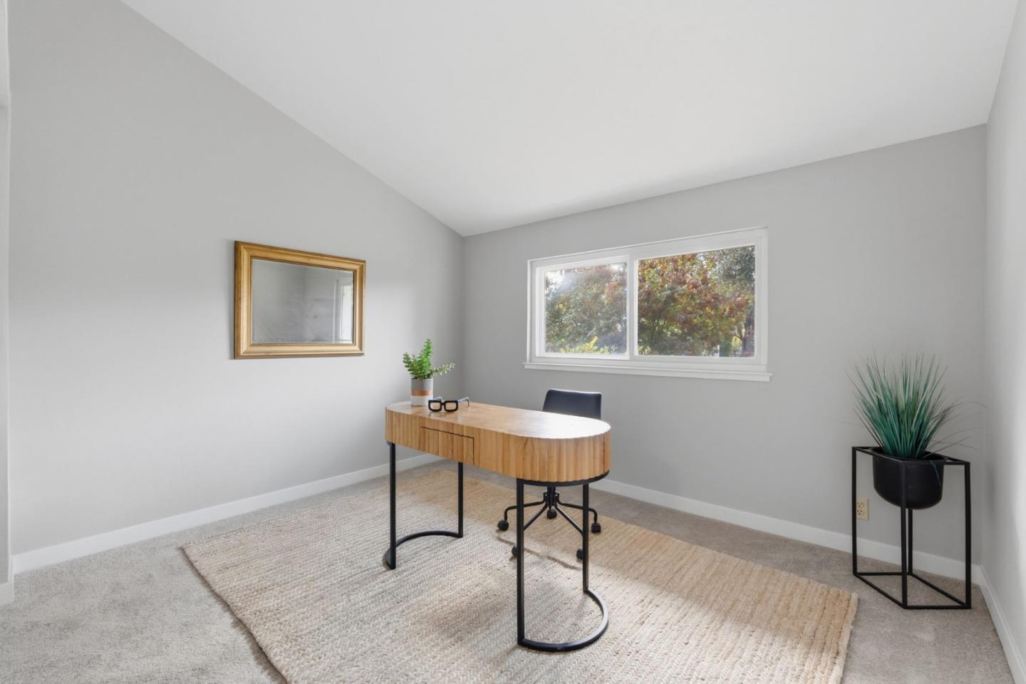 Detail Gallery Image 41 of 63 For 10969 Northshore Sq, Cupertino,  CA 95014 - 3 Beds | 2 Baths