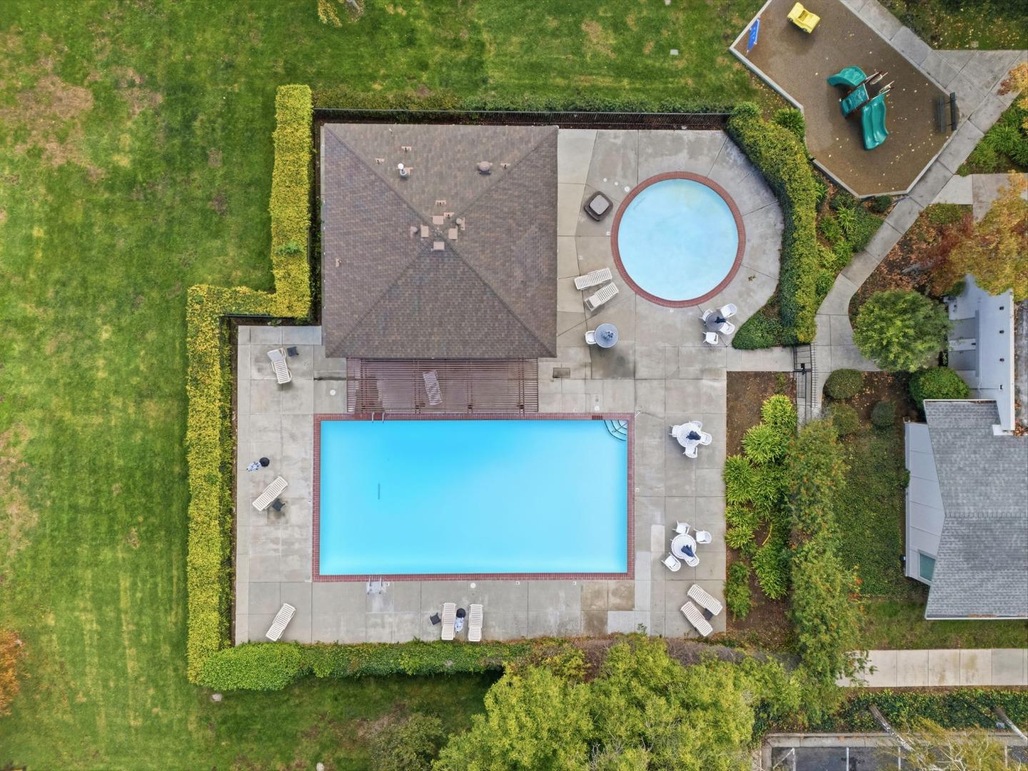 Detail Gallery Image 53 of 63 For 10969 Northshore Sq, Cupertino,  CA 95014 - 3 Beds | 2 Baths