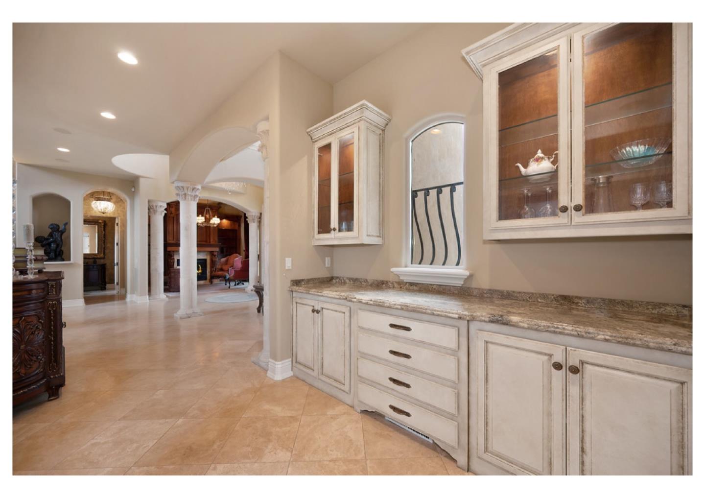 Detail Gallery Image 17 of 92 For 6085 Barcelona Ct, Granite Bay,  CA 95746 - 4 Beds | 4/1 Baths