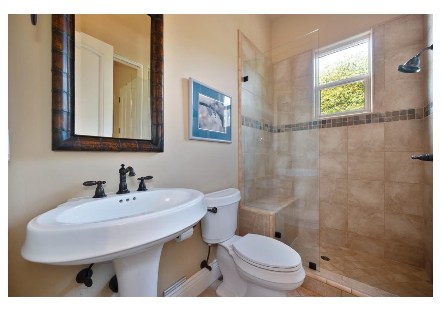 Detail Gallery Image 43 of 92 For 6085 Barcelona Ct, Granite Bay,  CA 95746 - 4 Beds | 4/1 Baths