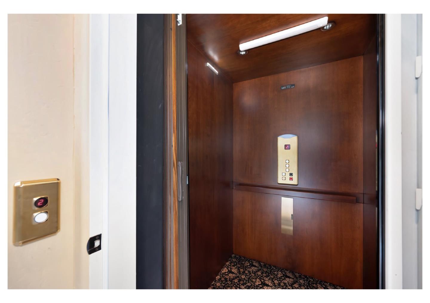 Detail Gallery Image 46 of 92 For 6085 Barcelona Ct, Granite Bay,  CA 95746 - 4 Beds | 4/1 Baths