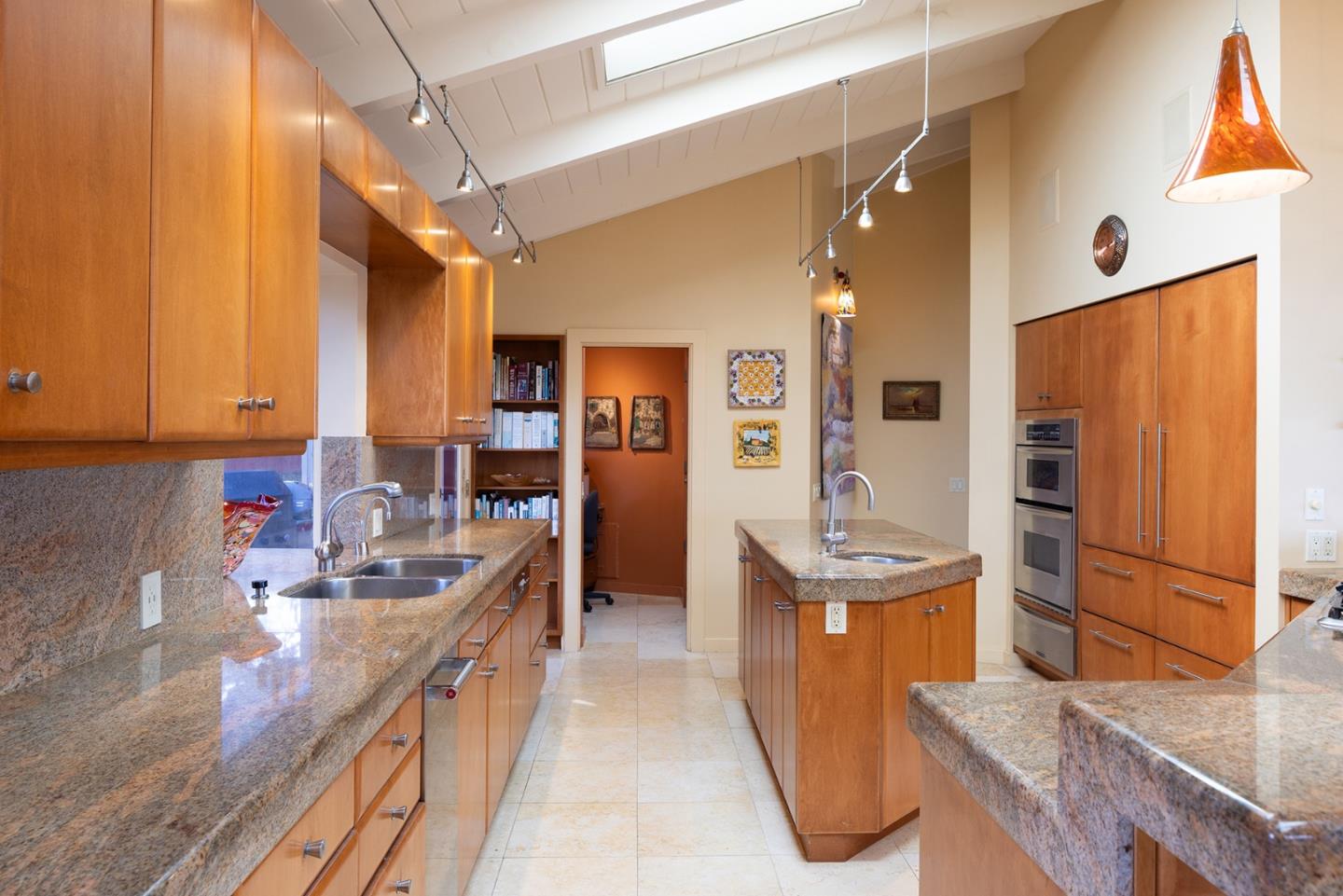 Detail Gallery Image 15 of 27 For 1209 Ocean View Blvd, Pacific Grove,  CA 93950 - 4 Beds | 3/1 Baths