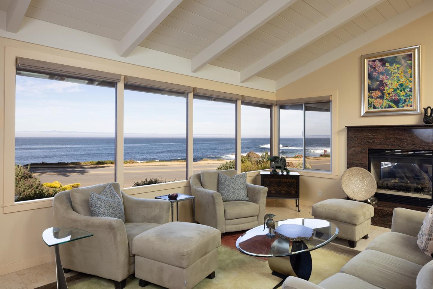 Detail Gallery Image 3 of 27 For 1209 Ocean View Blvd, Pacific Grove,  CA 93950 - 4 Beds | 3/1 Baths