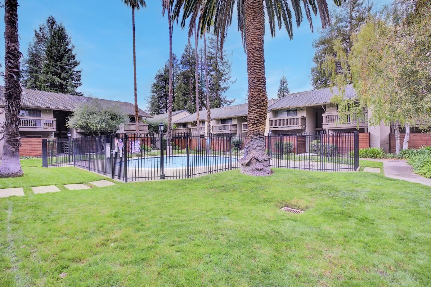 Detail Gallery Image 29 of 37 For 2742 Oak Rd #191,  Walnut Creek,  CA 94597 - 1 Beds | 1 Baths