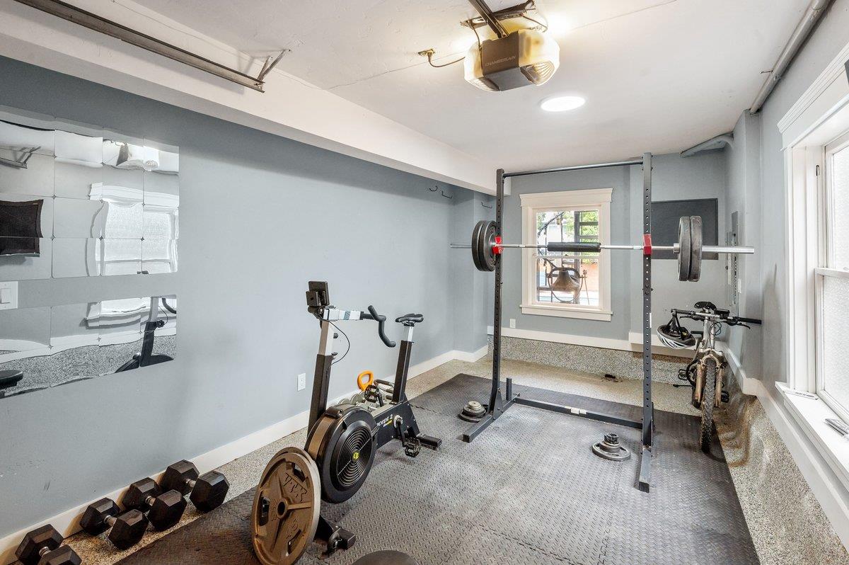 Detail Gallery Image 39 of 67 For 1308 Montero Ave, Burlingame,  CA 94010 - 4 Beds | 3/1 Baths