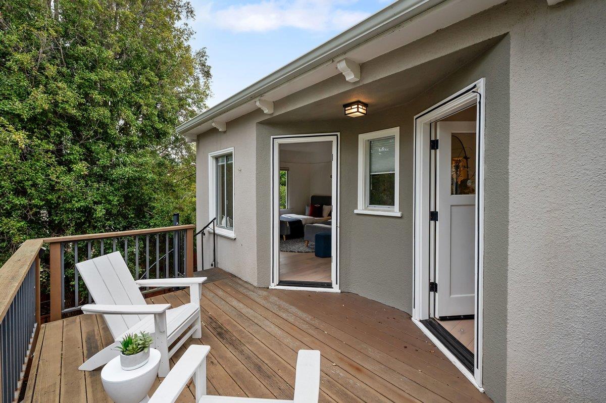 Detail Gallery Image 60 of 67 For 1308 Montero Ave, Burlingame,  CA 94010 - 4 Beds | 3/1 Baths