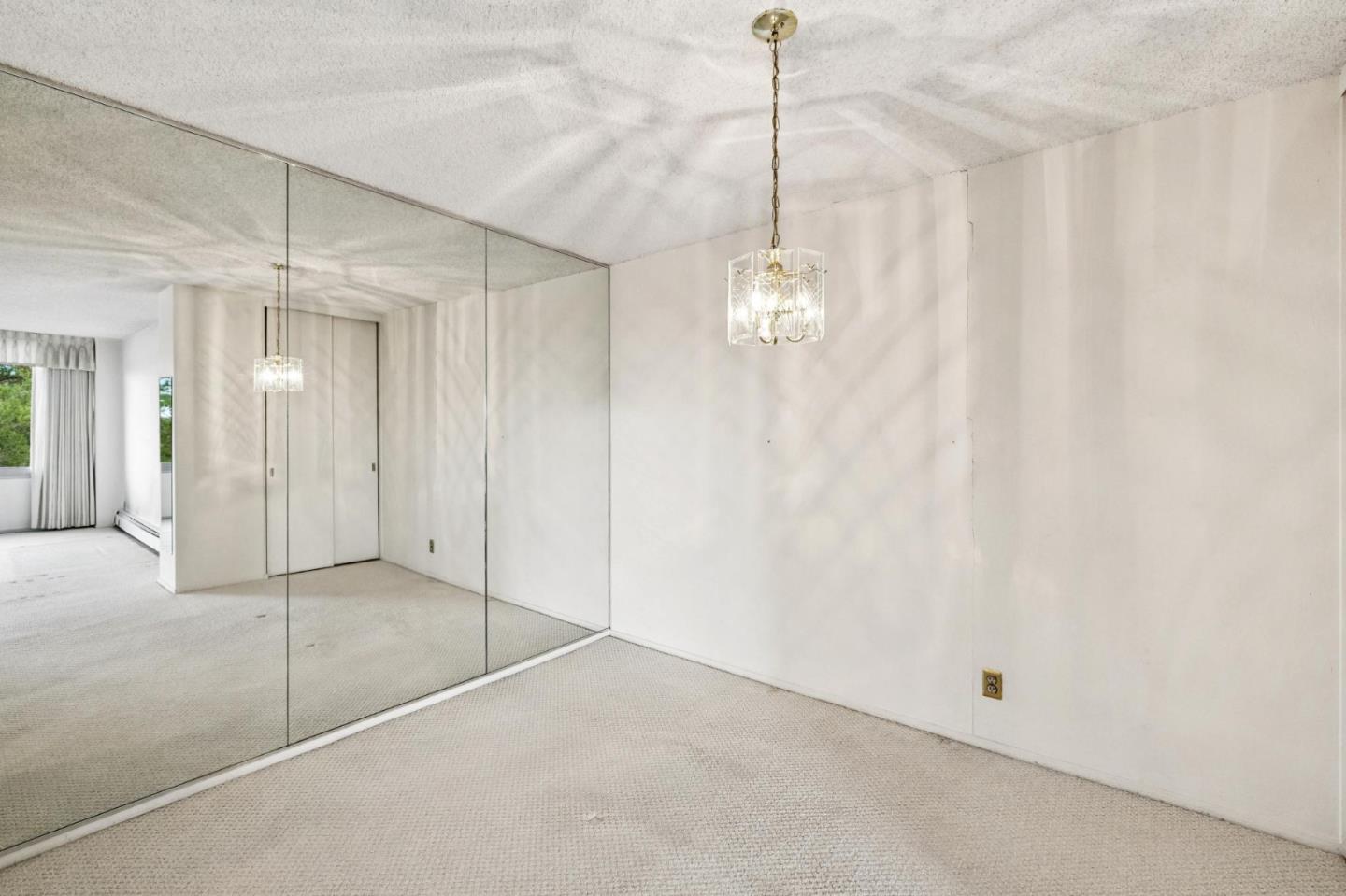 Detail Gallery Image 10 of 28 For 300 Davey Glen Rd #3601,  Belmont,  CA 94002 - 1 Beds | 1 Baths