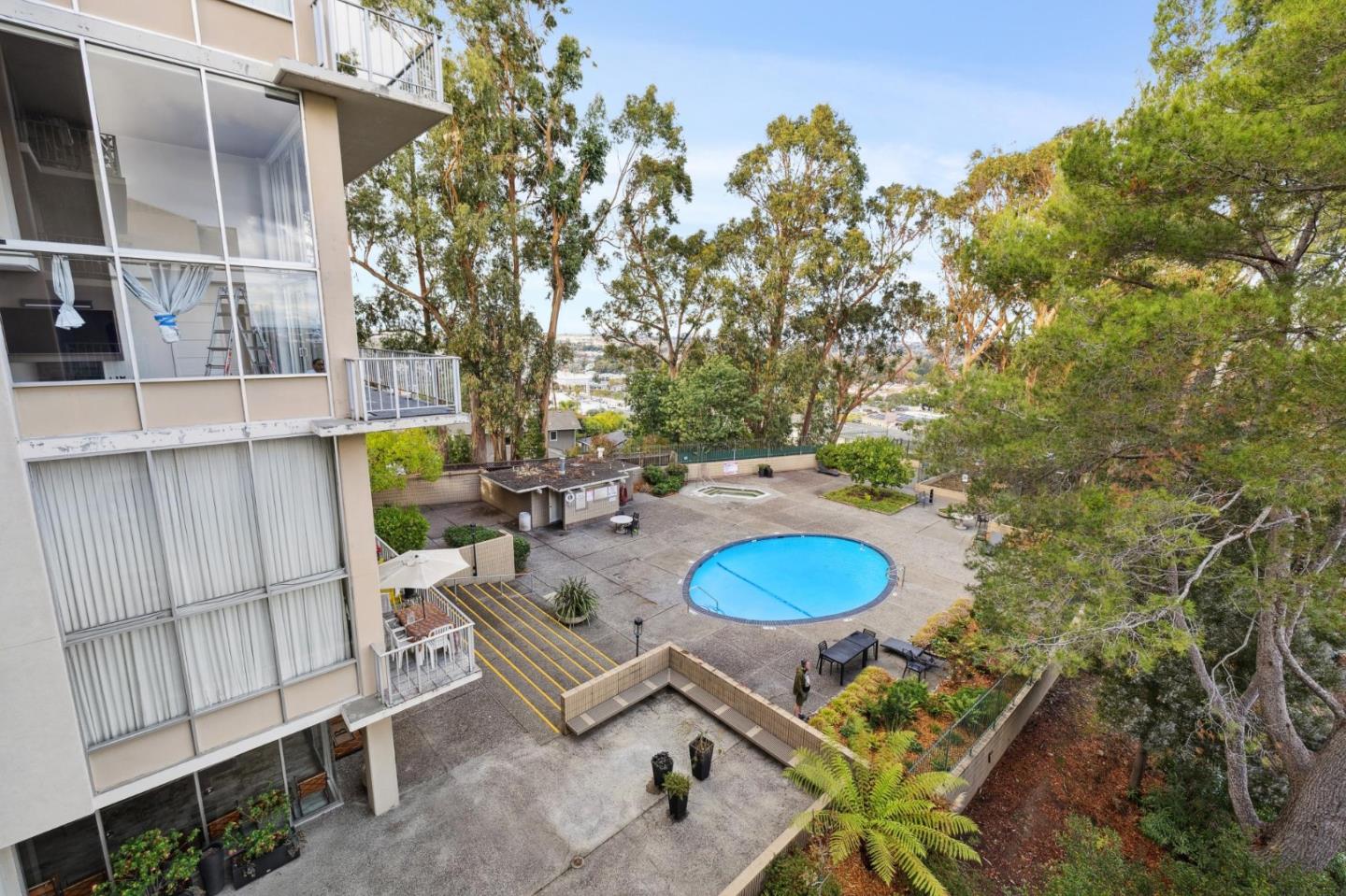 Detail Gallery Image 21 of 28 For 300 Davey Glen Rd #3601,  Belmont,  CA 94002 - 1 Beds | 1 Baths