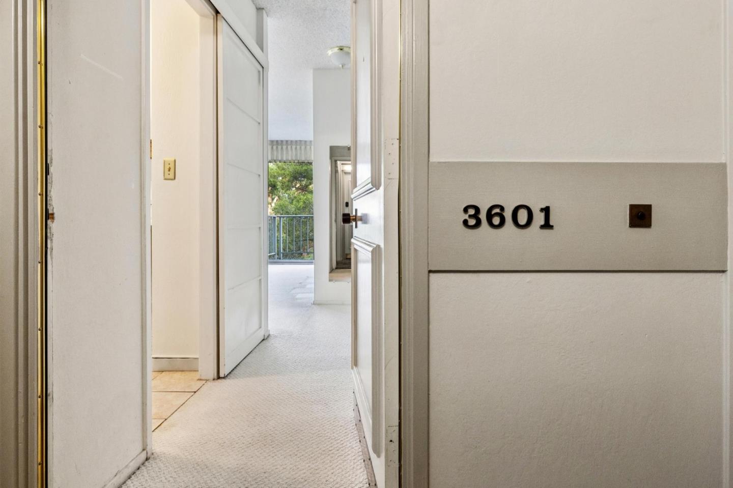Detail Gallery Image 22 of 28 For 300 Davey Glen Rd #3601,  Belmont,  CA 94002 - 1 Beds | 1 Baths