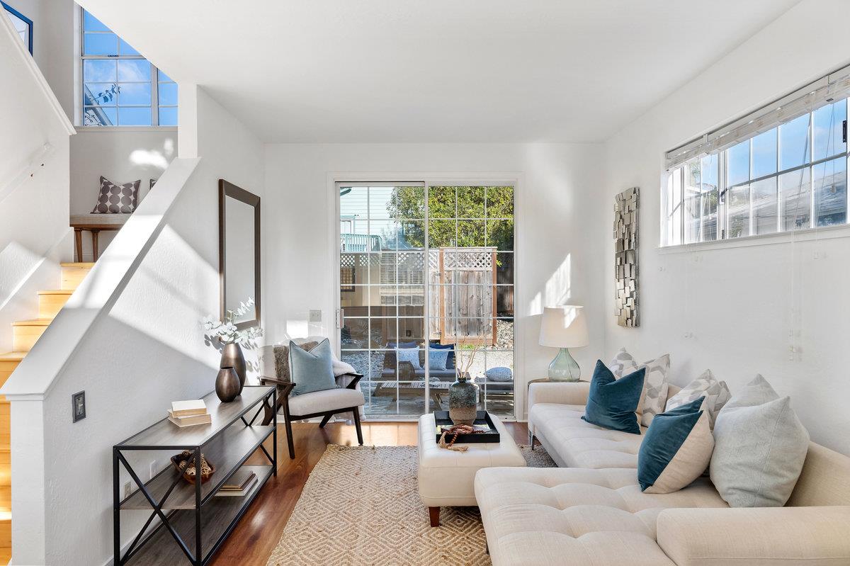 Detail Gallery Image 11 of 49 For 622 Avenue Balboa, El Granada,  CA 94018 - 3 Beds | 2/1 Baths