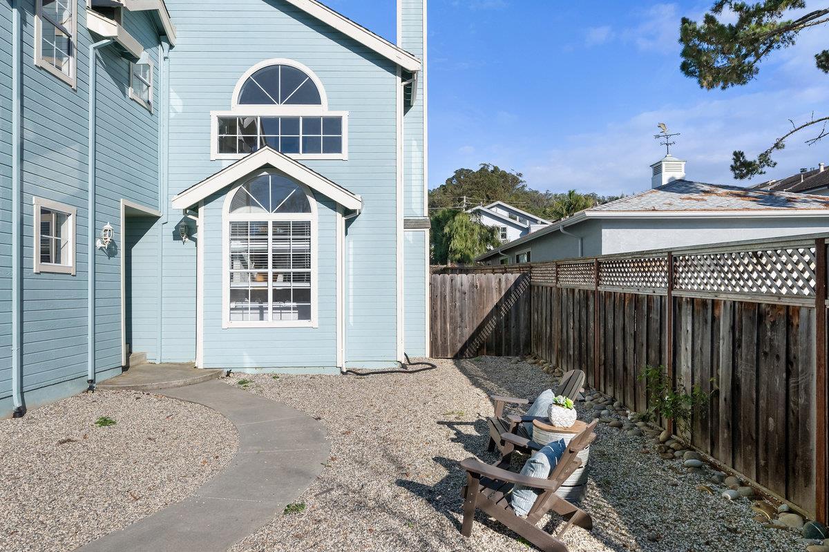 Detail Gallery Image 4 of 49 For 622 Avenue Balboa, El Granada,  CA 94018 - 3 Beds | 2/1 Baths