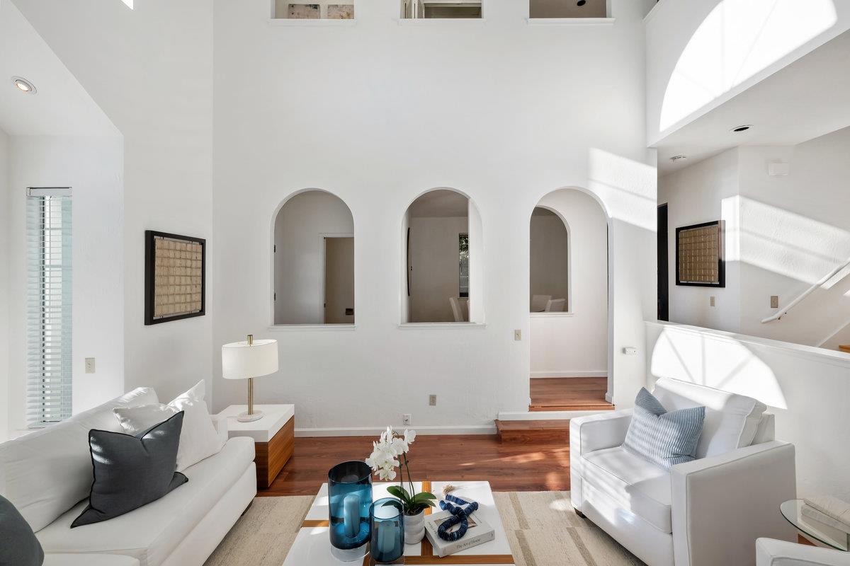 Detail Gallery Image 9 of 49 For 622 Avenue Balboa, El Granada,  CA 94018 - 3 Beds | 2/1 Baths