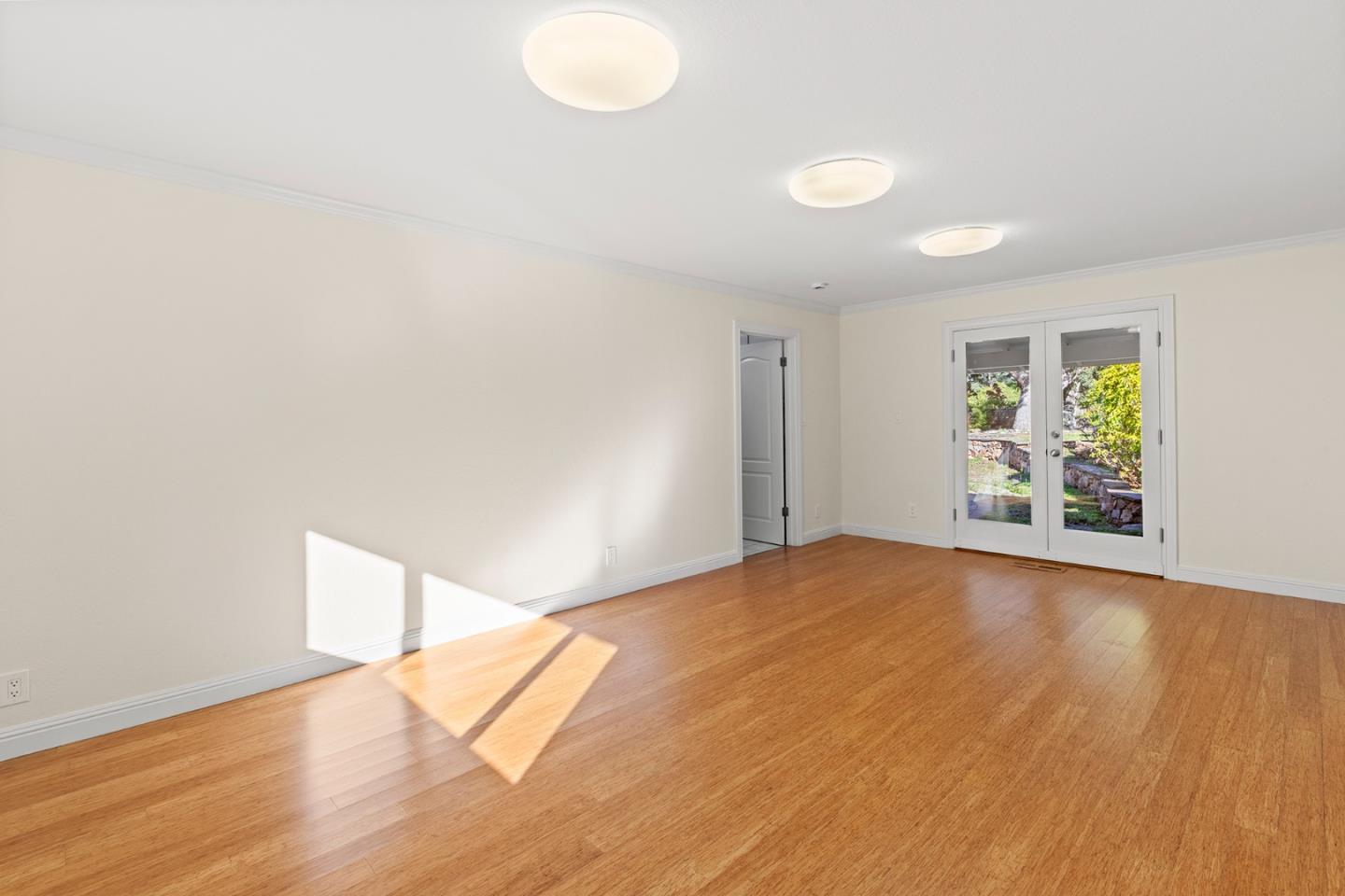 Detail Gallery Image 15 of 60 For 27696 Vogue Ct, Los Altos Hills,  CA 94022 - 5 Beds | 3 Baths