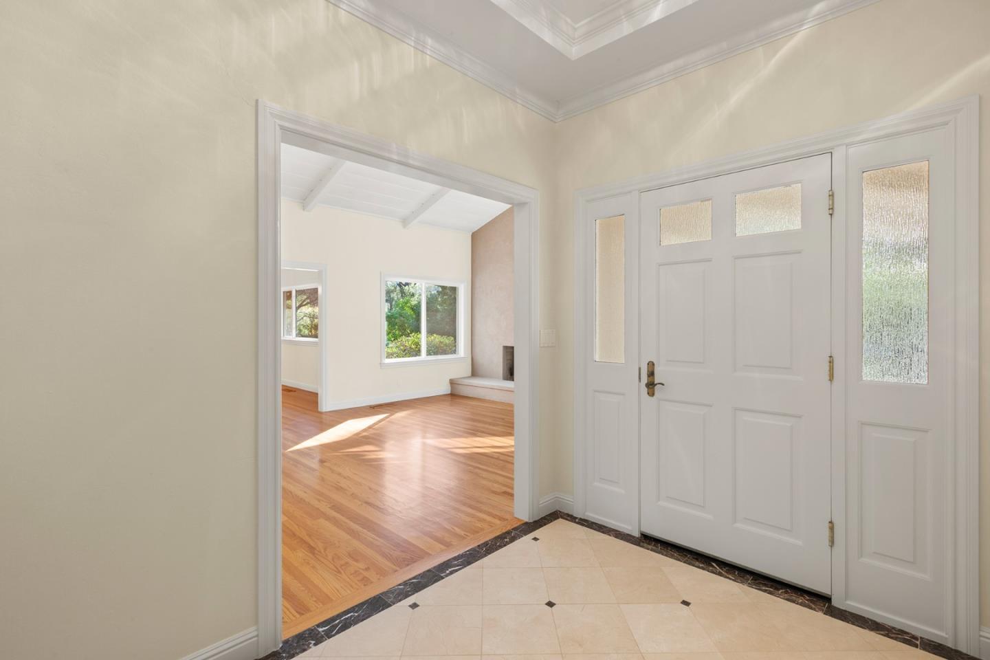 Detail Gallery Image 4 of 60 For 27696 Vogue Ct, Los Altos Hills,  CA 94022 - 5 Beds | 3 Baths