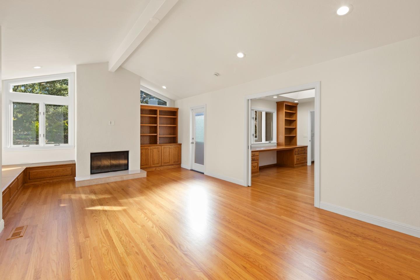 Detail Gallery Image 43 of 60 For 27696 Vogue Ct, Los Altos Hills,  CA 94022 - 5 Beds | 3 Baths