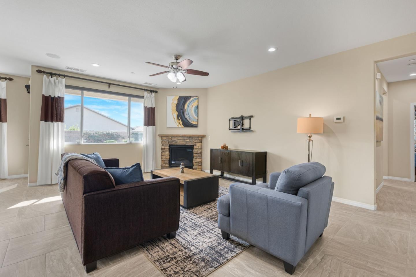 Detail Gallery Image 3 of 63 For 84317 Falco Ct, Indio,  CA 92203 - 4 Beds | 3 Baths