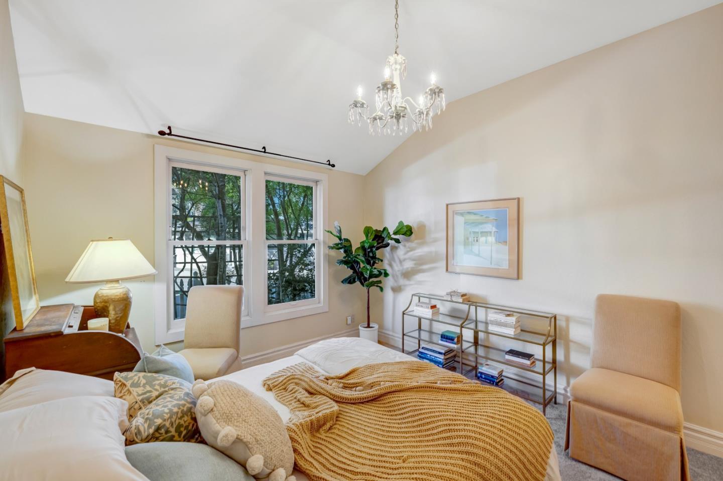 Detail Gallery Image 15 of 34 For 179 Pacific Ave, Pacific Grove,  CA 93950 - 3 Beds | 2 Baths