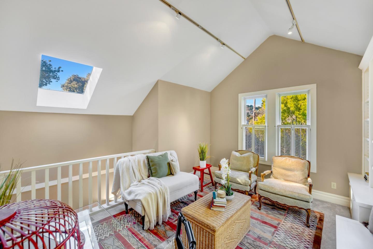 Detail Gallery Image 24 of 34 For 179 Pacific Ave, Pacific Grove,  CA 93950 - 3 Beds | 2 Baths