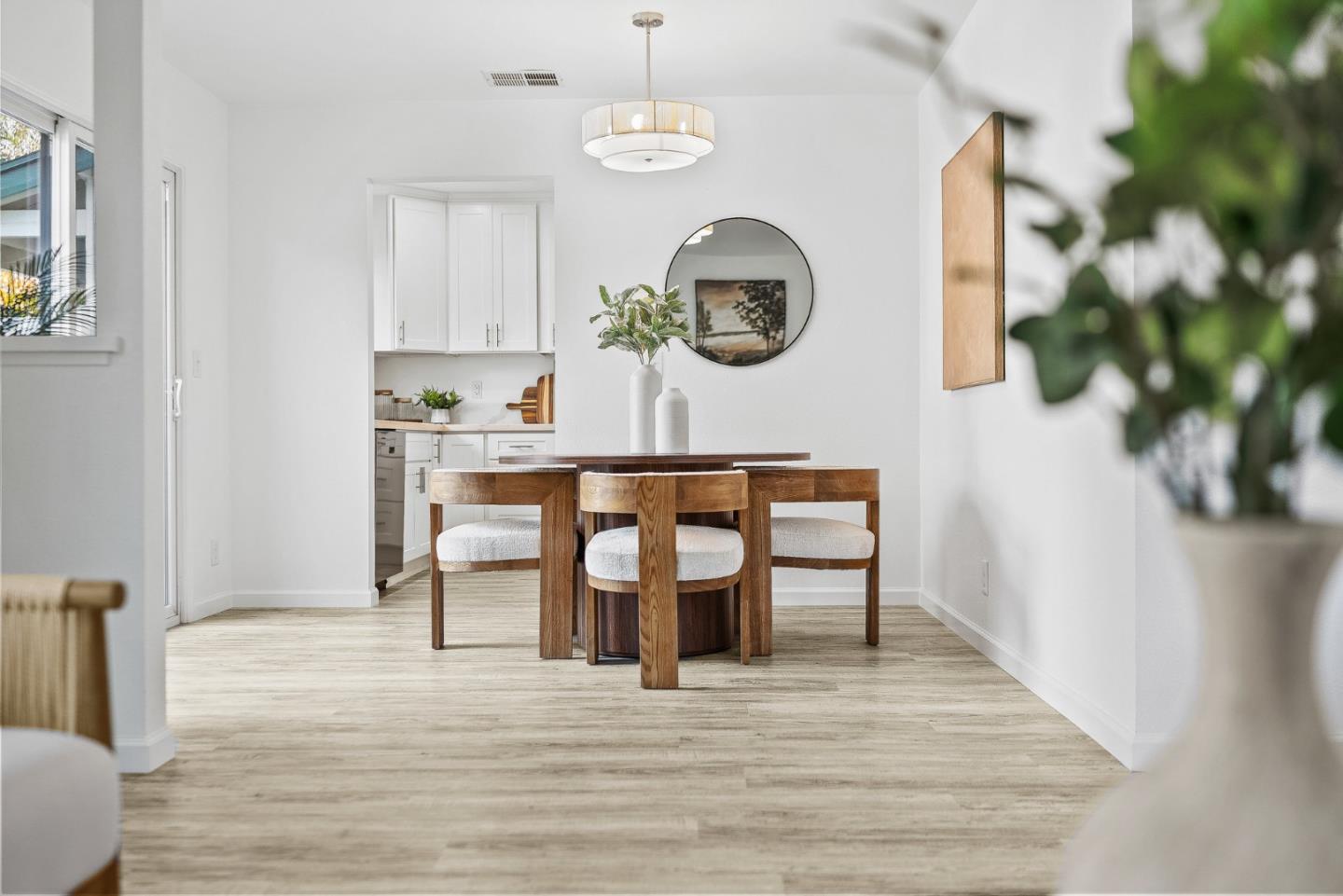 Detail Gallery Image 11 of 37 For 2557 Blue Rock Ct, San Jose,  CA 95133 - 2 Beds | 2 Baths