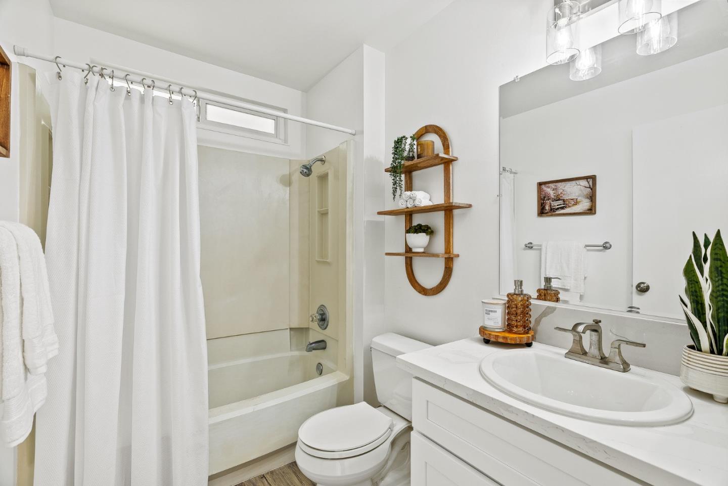 Detail Gallery Image 20 of 37 For 2557 Blue Rock Ct, San Jose,  CA 95133 - 2 Beds | 2 Baths