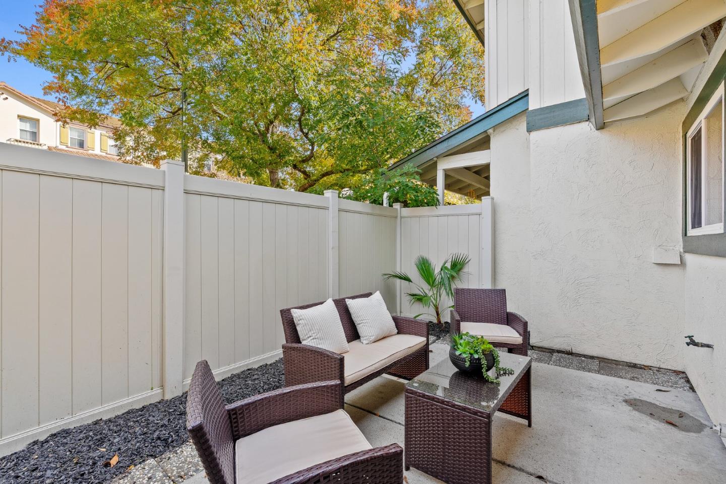 Detail Gallery Image 27 of 37 For 2557 Blue Rock Ct, San Jose,  CA 95133 - 2 Beds | 2 Baths