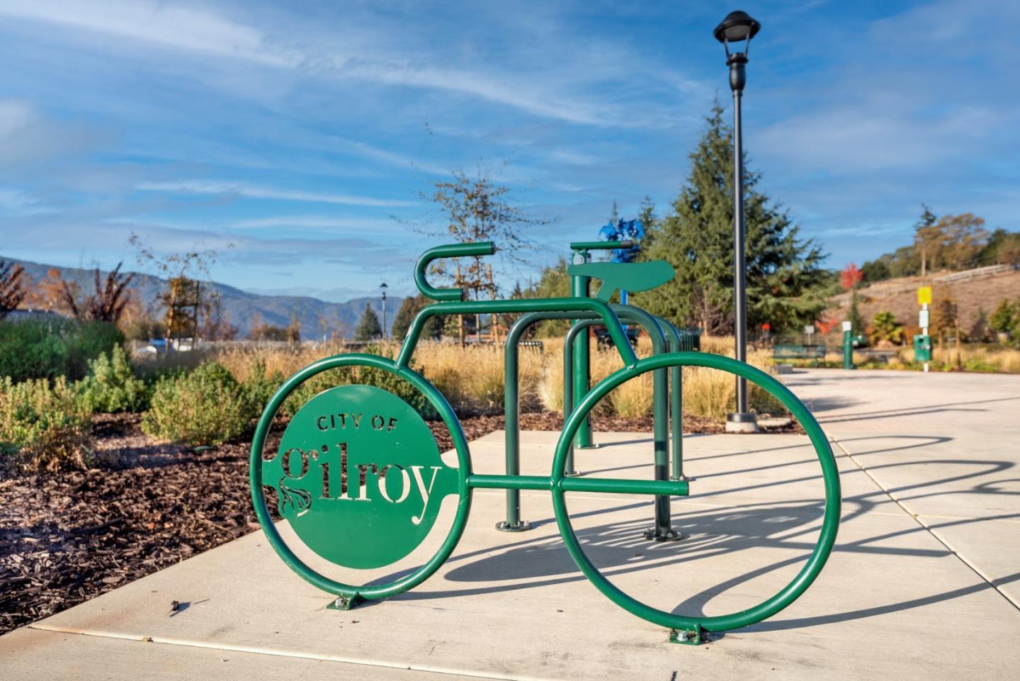 Detail Gallery Image 15 of 29 For 7610 Miller Ave, Gilroy,  CA 95020 - 5 Beds | 2/1 Baths