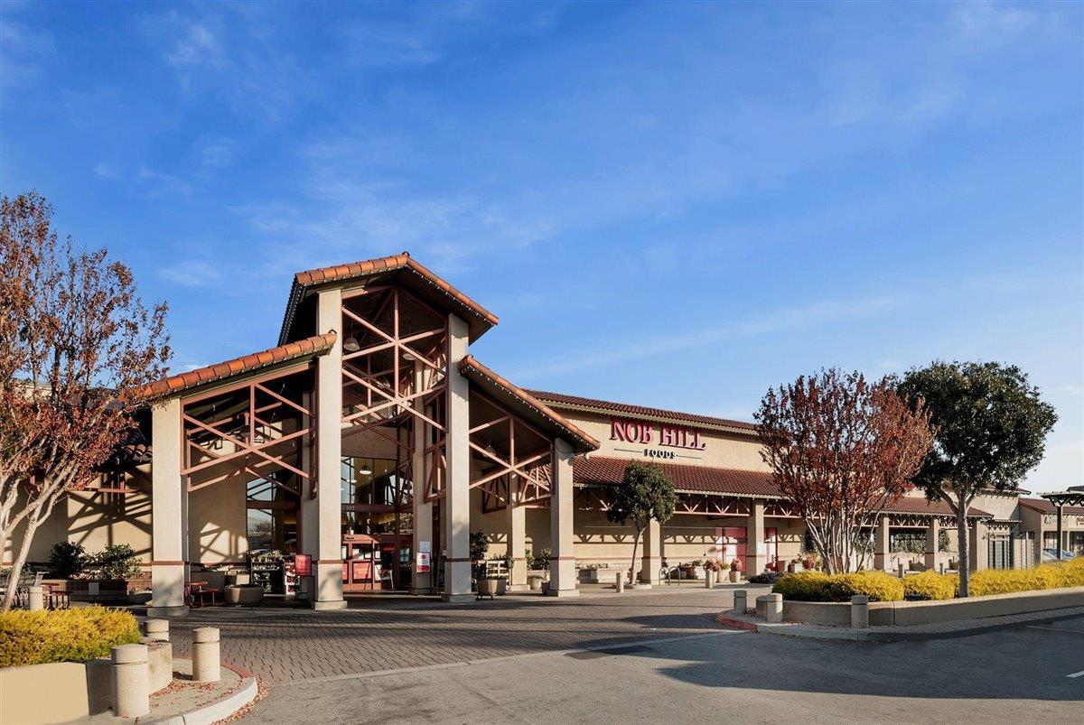 Detail Gallery Image 22 of 29 For 7610 Miller Ave, Gilroy,  CA 95020 - 5 Beds | 2/1 Baths