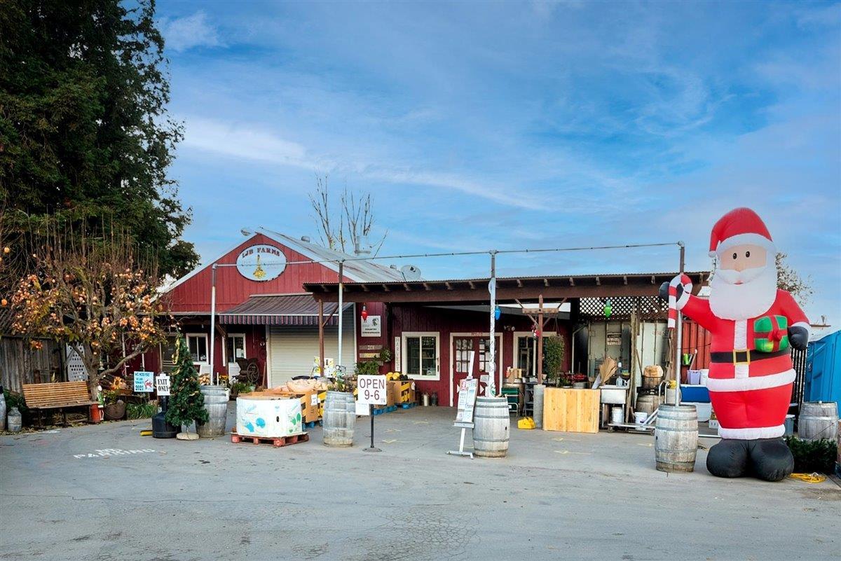 Detail Gallery Image 38 of 51 For 7610 Miller Ave, Gilroy,  CA 95020 - 5 Beds | 2/1 Baths