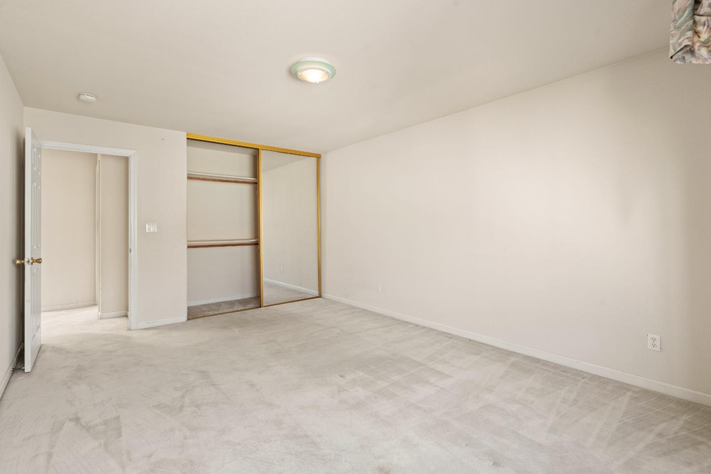 Detail Gallery Image 34 of 47 For 1383 Bacon St, San Francisco,  CA 94134 - 6 Beds | 4 Baths