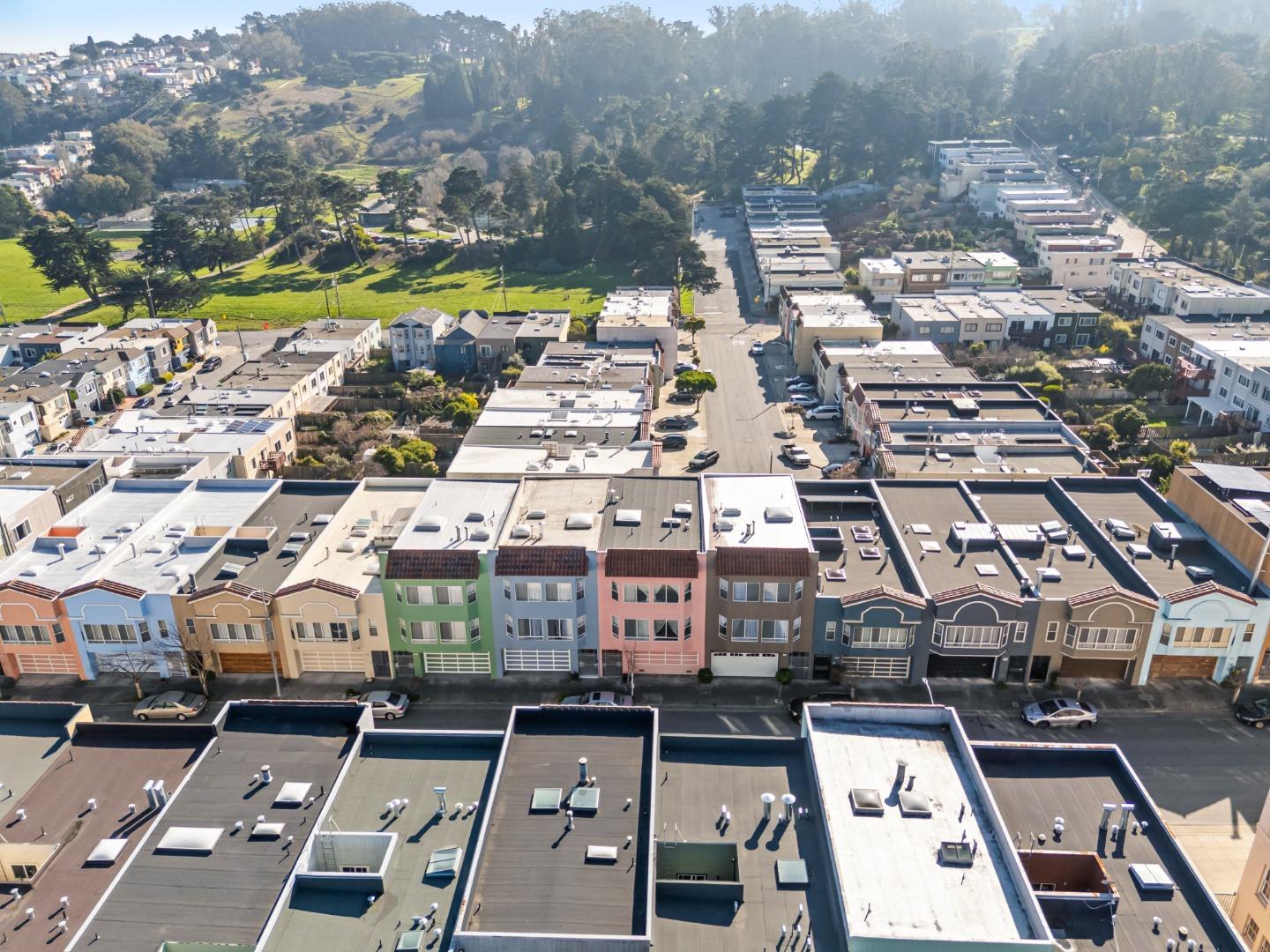 Detail Gallery Image 42 of 47 For 1383 Bacon St, San Francisco,  CA 94134 - 6 Beds | 4 Baths