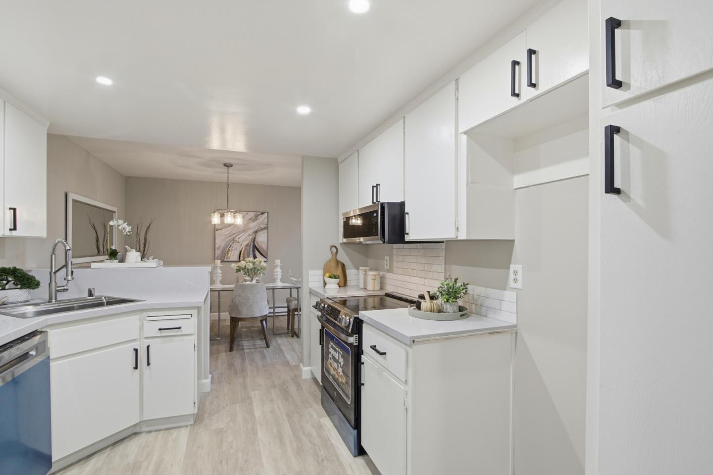 Detail Gallery Image 15 of 40 For 150 Saratoga Ave #322,  Santa Clara,  CA 95051 - 2 Beds | 2 Baths