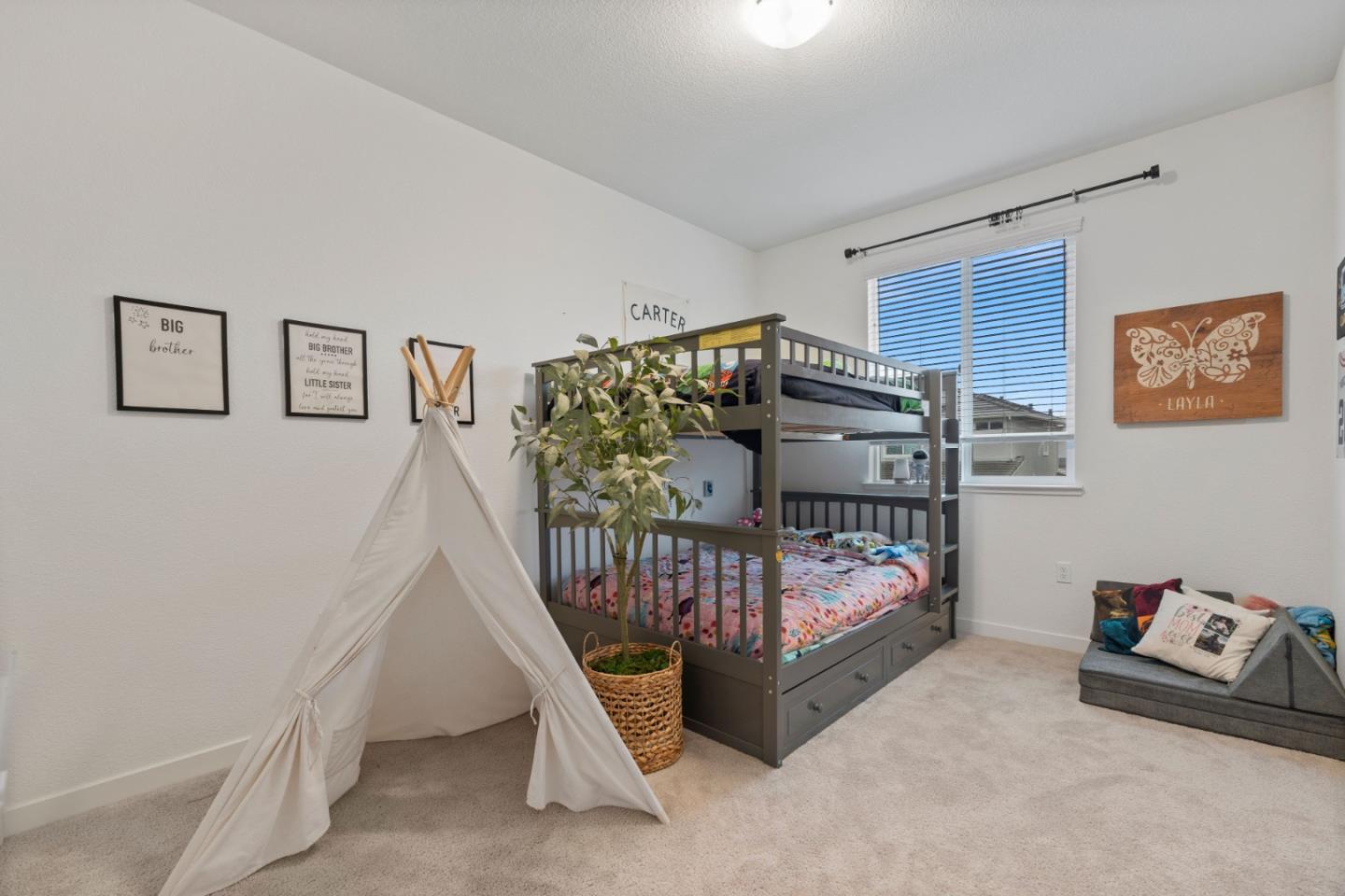 Detail Gallery Image 16 of 27 For 2651 Mulholland Dr, Lathrop,  CA 95330 - 3 Beds | 2/1 Baths