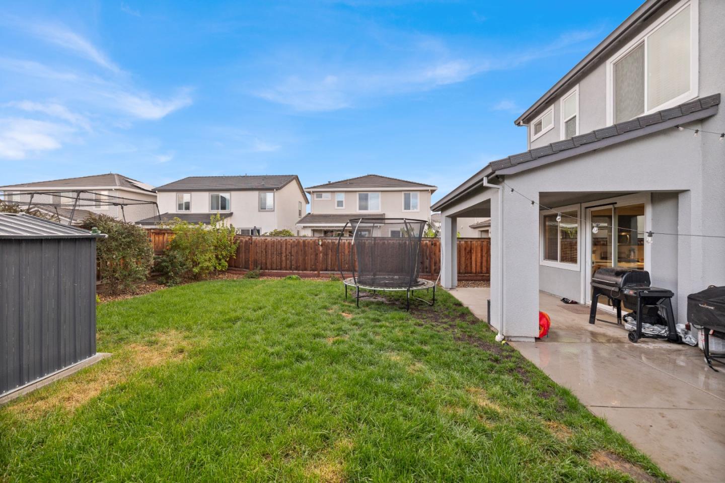 Detail Gallery Image 22 of 27 For 2651 Mulholland Dr, Lathrop,  CA 95330 - 3 Beds | 2/1 Baths