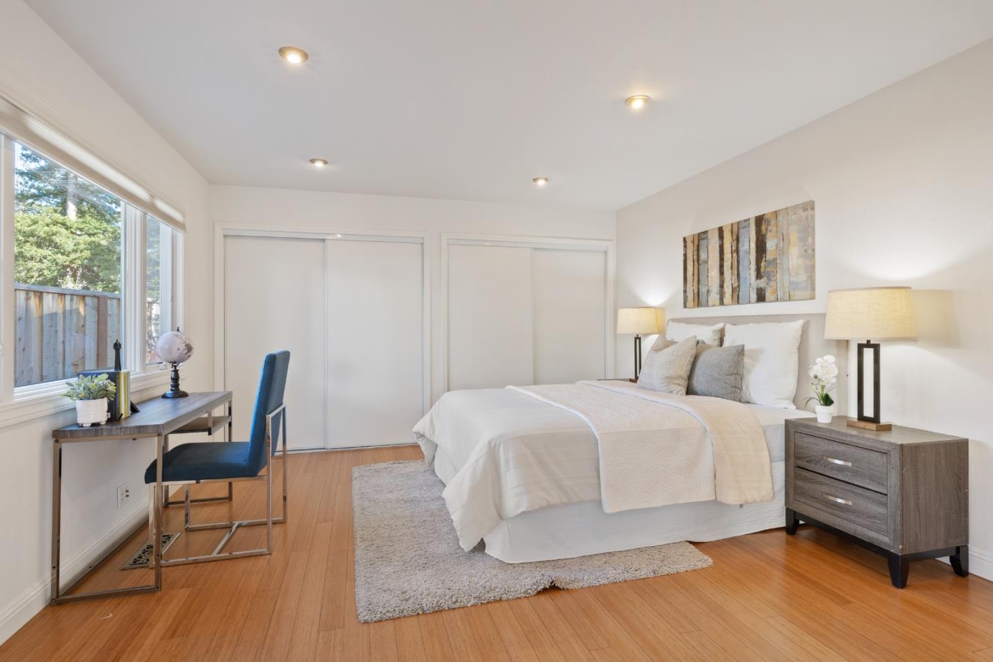 Detail Gallery Image 12 of 32 For 900 Los Robles Ave, Palo Alto,  CA 94306 - 4 Beds | 3 Baths