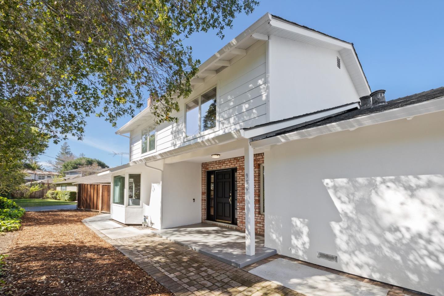 Detail Gallery Image 32 of 32 For 900 Los Robles Ave, Palo Alto,  CA 94306 - 4 Beds | 3 Baths