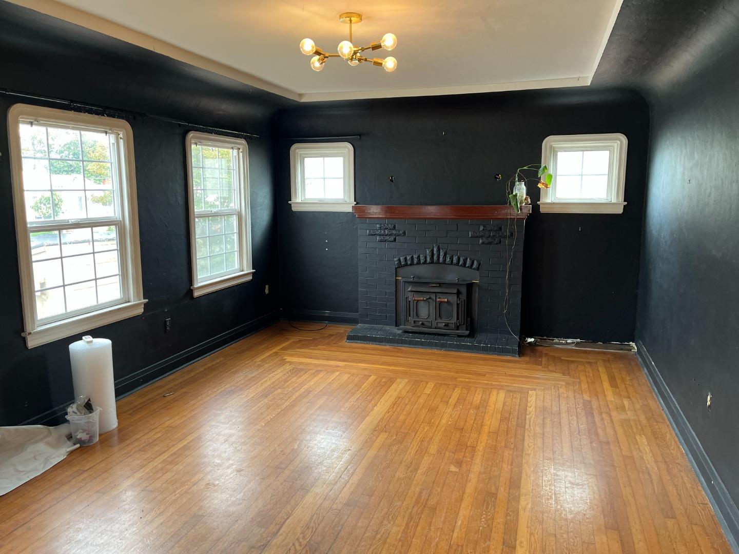 Detail Gallery Image 2 of 15 For 33 Roosevelt St, Watsonville,  CA 95076 - 2 Beds | 1 Baths