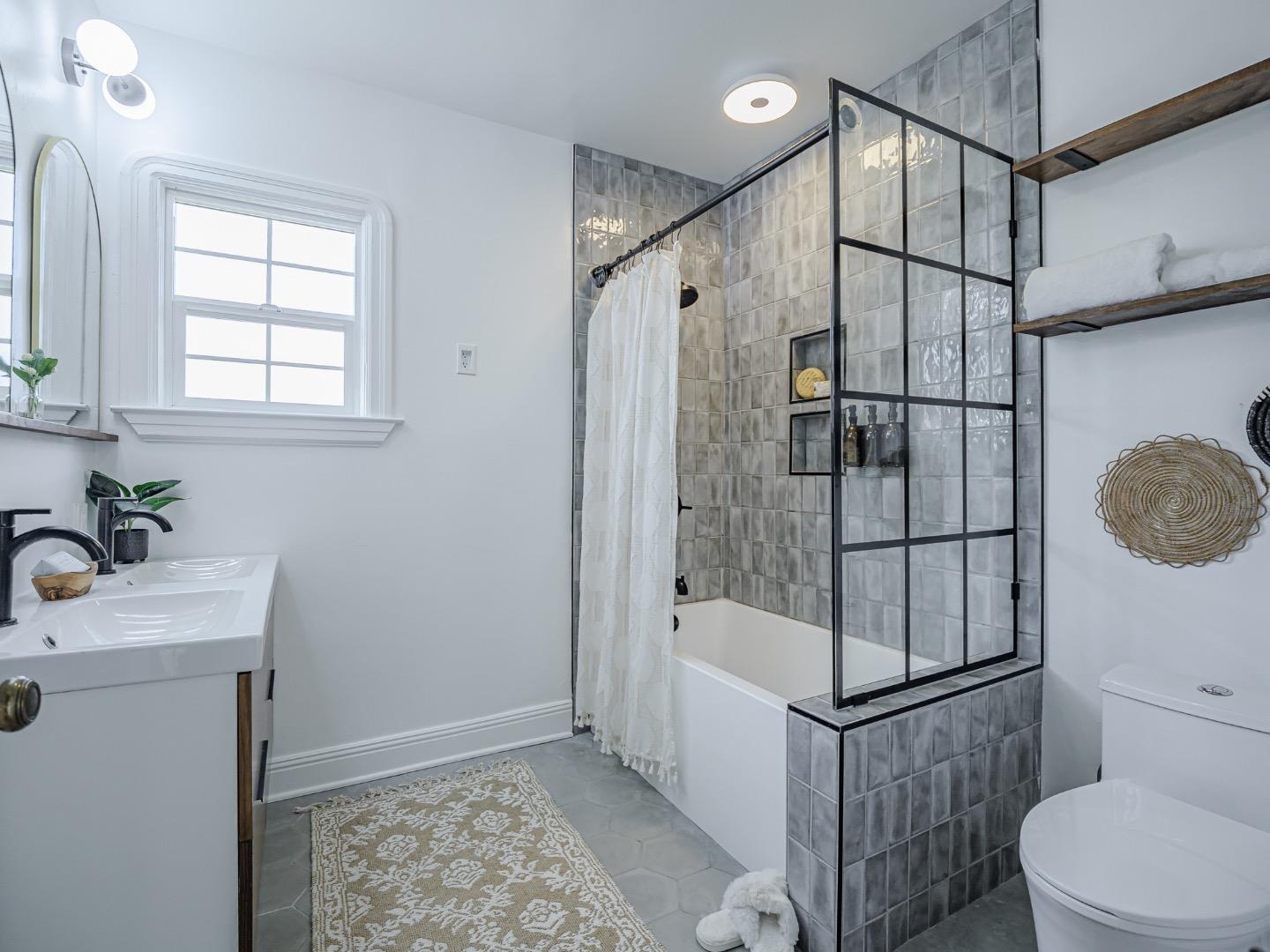 Detail Gallery Image 34 of 47 For 33 Roosevelt St, Watsonville,  CA 95076 - 2 Beds | 1 Baths