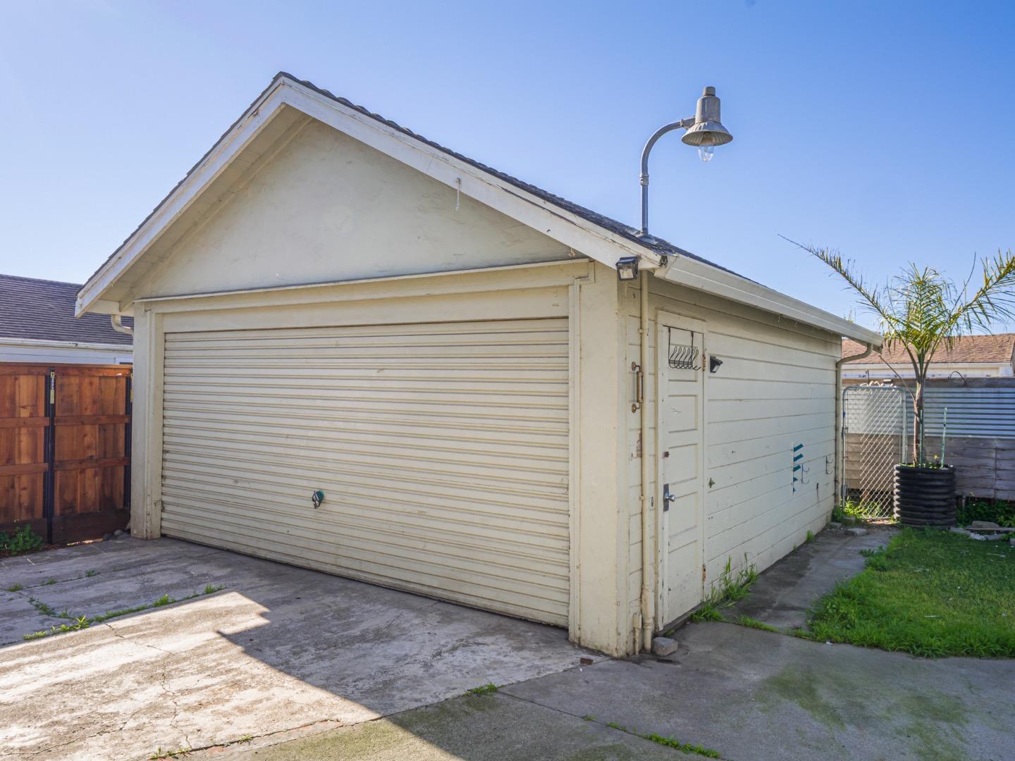 Detail Gallery Image 41 of 47 For 33 Roosevelt St, Watsonville,  CA 95076 - 2 Beds | 1 Baths