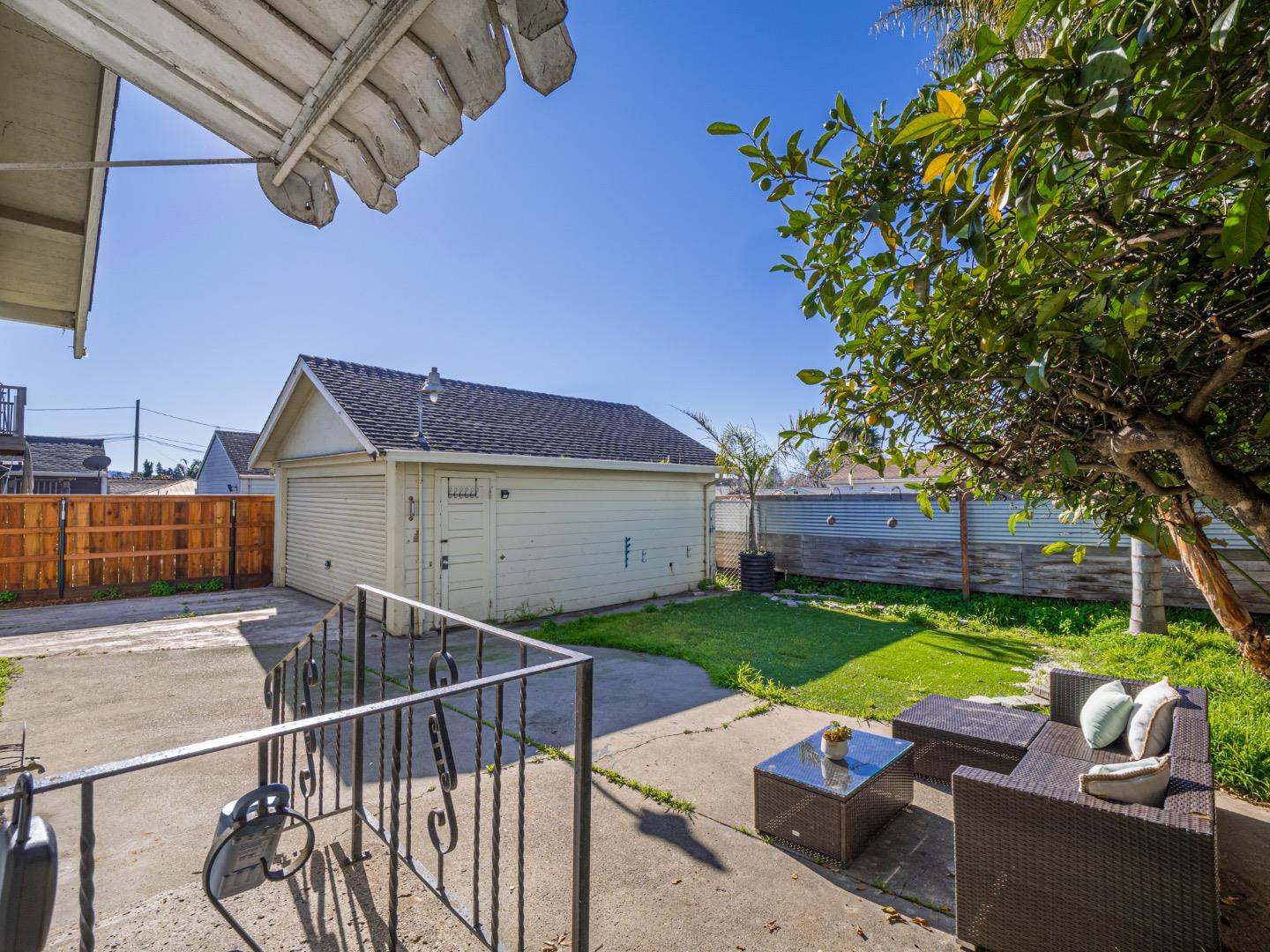 Detail Gallery Image 46 of 47 For 33 Roosevelt St, Watsonville,  CA 95076 - 2 Beds | 1 Baths