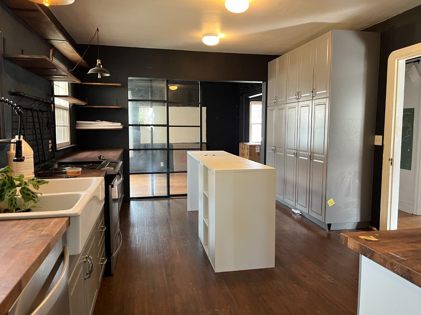 Detail Gallery Image 5 of 15 For 33 Roosevelt St, Watsonville,  CA 95076 - 2 Beds | 1 Baths