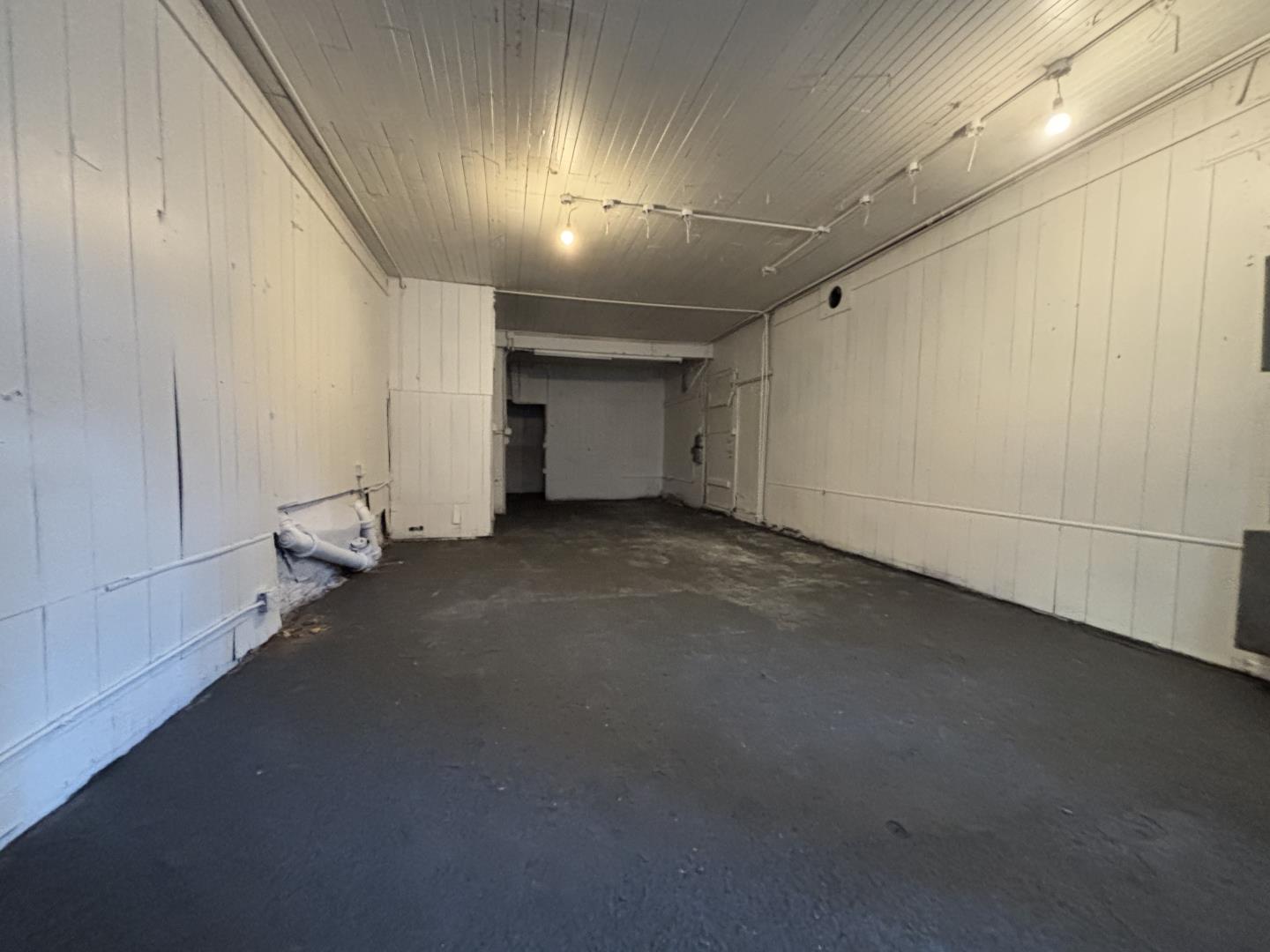 Detail Gallery Image 3 of 7 For 852 Washington, San Francisco,  CA 94108 - – Beds | – Baths