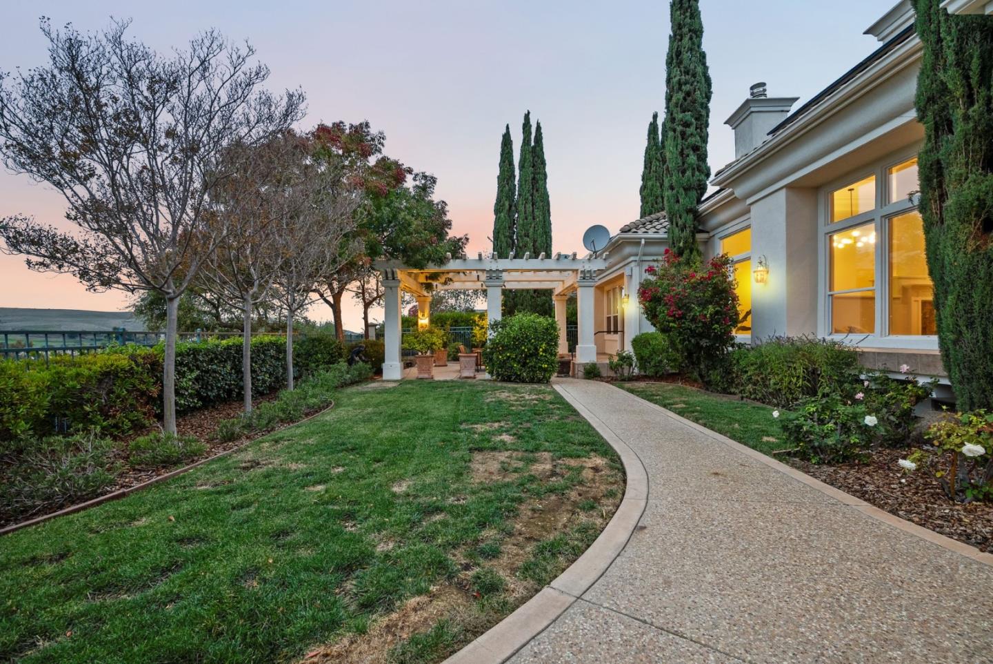 Detail Gallery Image 40 of 50 For 5253 Vicenza Way, San Jose,  CA 95138 - 4 Beds | 3 Baths