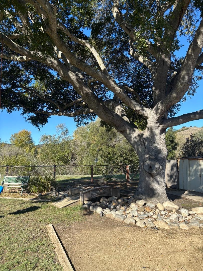 Detail Gallery Image 26 of 38 For 20120 Portola Dr, Salinas,  CA 93908 - 3 Beds | 2 Baths