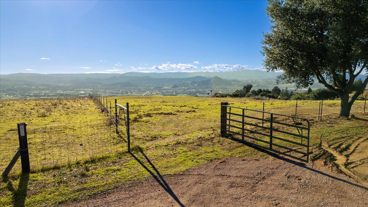 Detail Gallery Image 2 of 22 For 0 Oak Canyon Dr, Morgan Hill,  CA 95037 - – Beds | – Baths