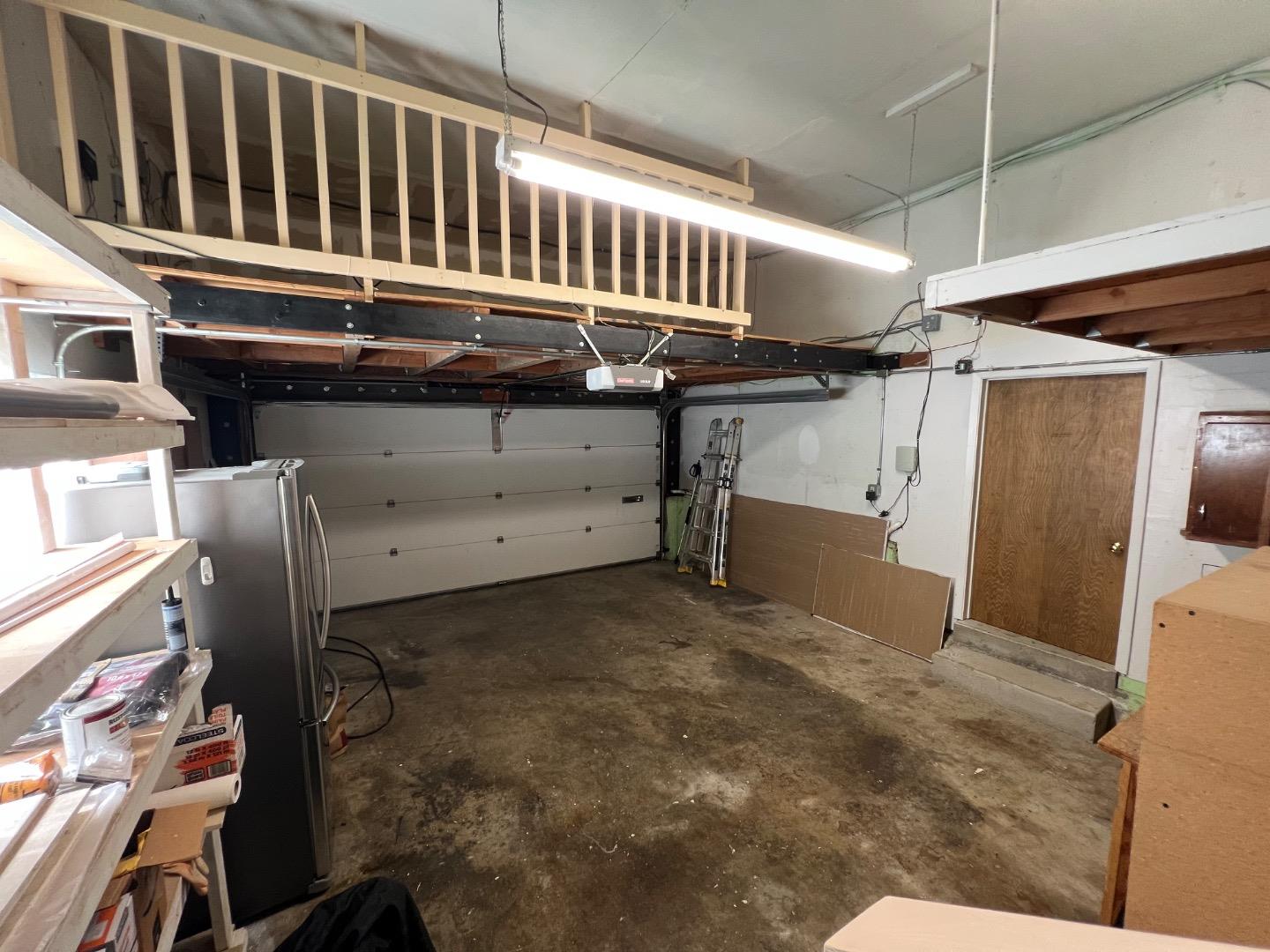 Detail Gallery Image 17 of 29 For 3833 Brookdale Blvd, Castro Valley,  CA 94546 - 4 Beds | 2/1 Baths