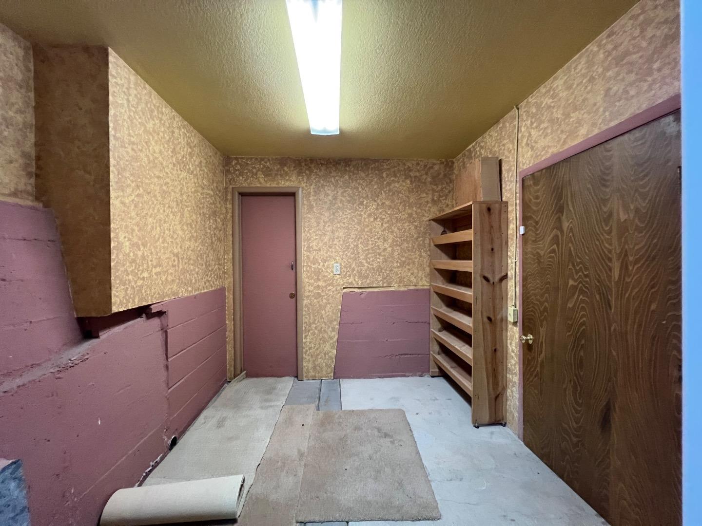 Detail Gallery Image 21 of 29 For 3833 Brookdale Blvd, Castro Valley,  CA 94546 - 4 Beds | 2/1 Baths