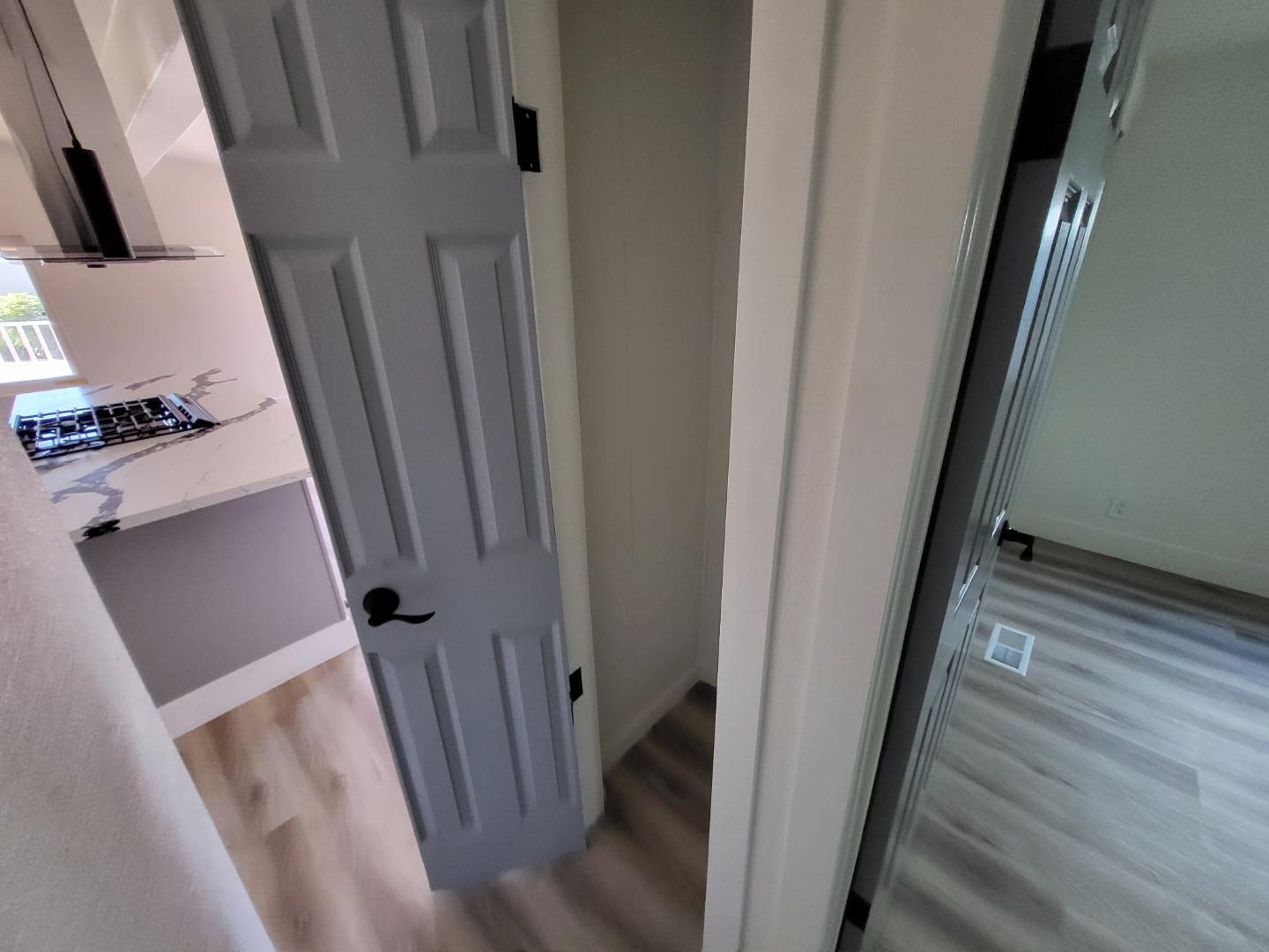 Detail Gallery Image 11 of 19 For 440 Moffett Blvd #61,  Mountain View,  CA 94043 - 2 Beds | 2 Baths