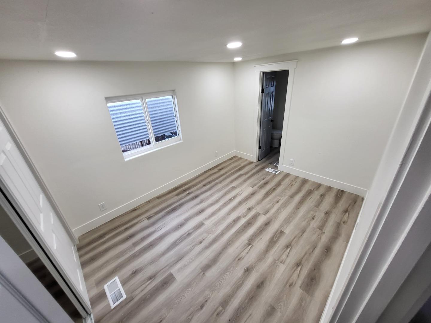 Detail Gallery Image 19 of 19 For 440 Moffett Blvd #61,  Mountain View,  CA 94043 - 2 Beds | 2 Baths