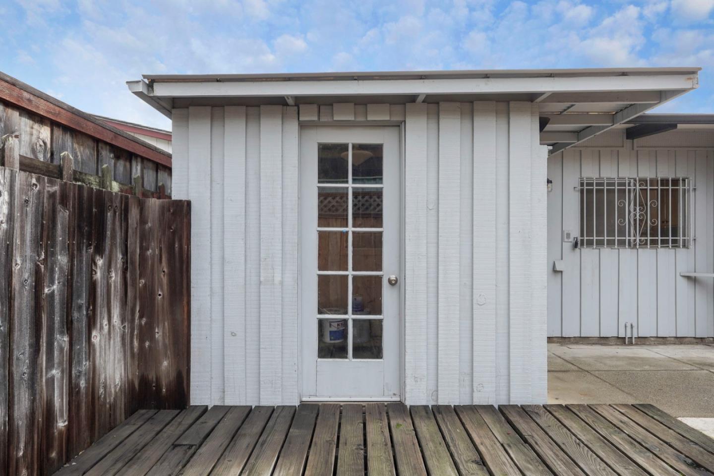 Detail Gallery Image 4 of 15 For 3315 Esmond Ave, Richmond,  CA 94805 - 3 Beds | 1 Baths